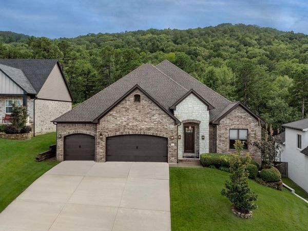 29 Rosans Court , Little Rock, AR 72223