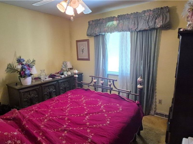 8415 Newcomb Drive, Parma, OH 44129 Photo 14