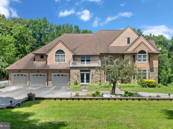411 MARIE DRIVE , WALLINGFORD, PA 19086