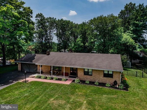 45 MULLIGAN DRIVE, ETTERS, PA 17319