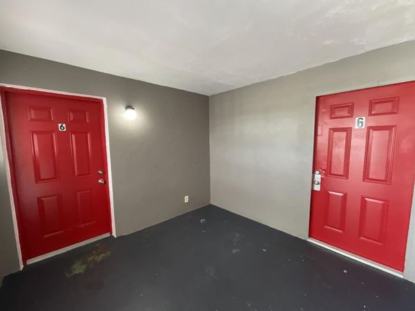 1025 13th Street, Unit 6, West Palm Beach, FL 33401