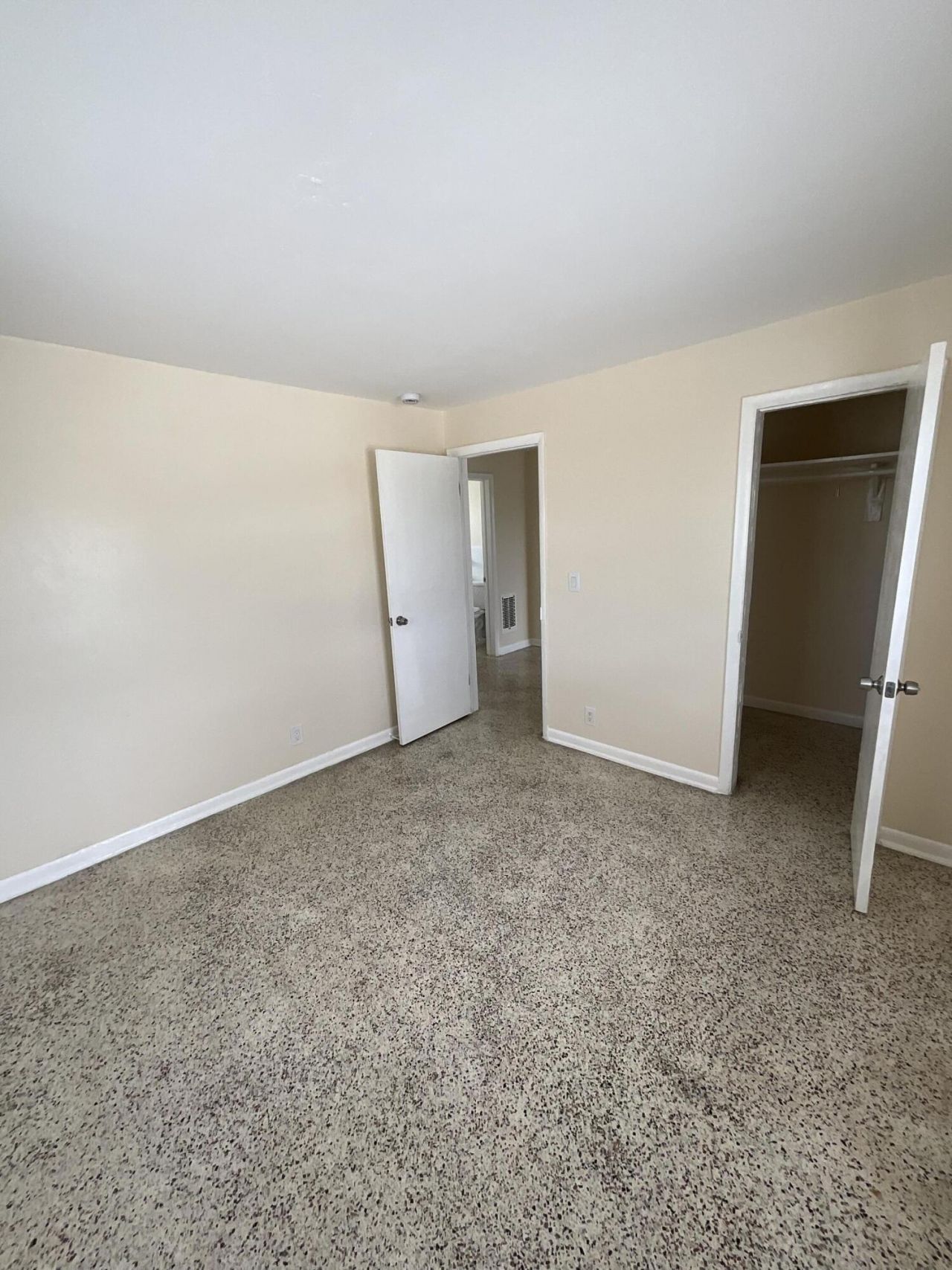 1025 13th Street, Unit 6, West Palm Beach, FL 33401 Photo
