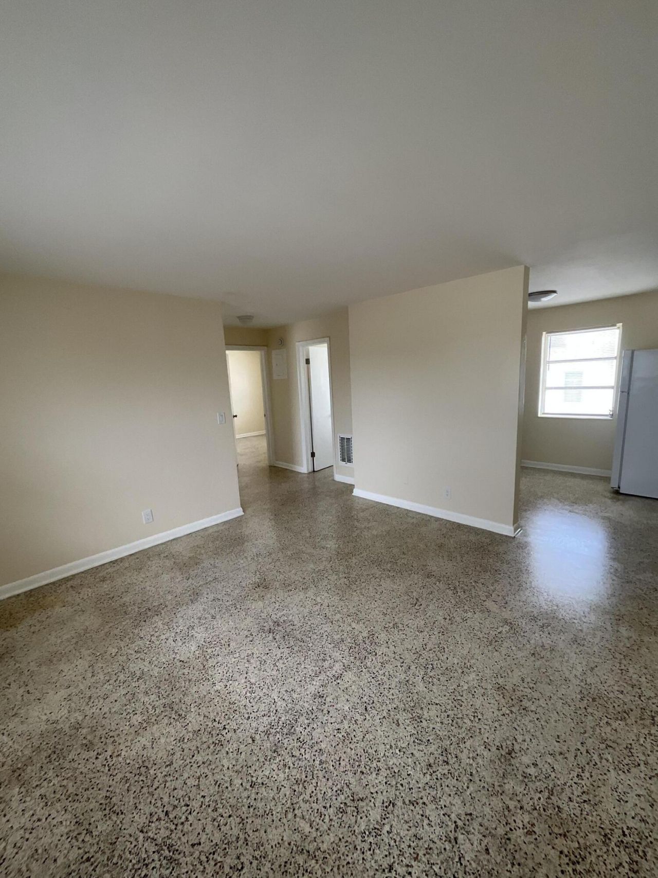 1025 13th Street, Unit 6, West Palm Beach, FL 33401 Photo