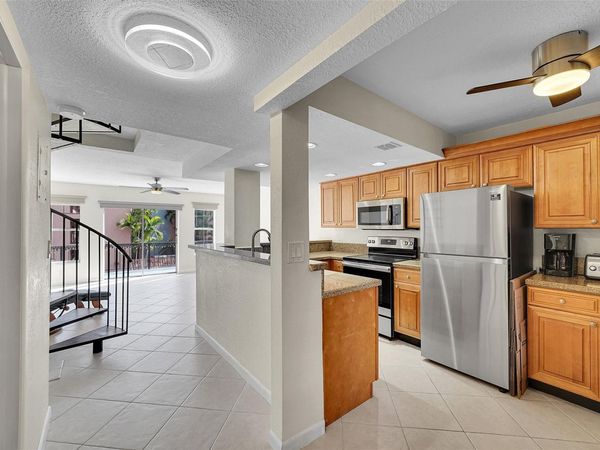 650 Tennis Club Drive, Unit 305, Fort Lauderdale, FL 33311