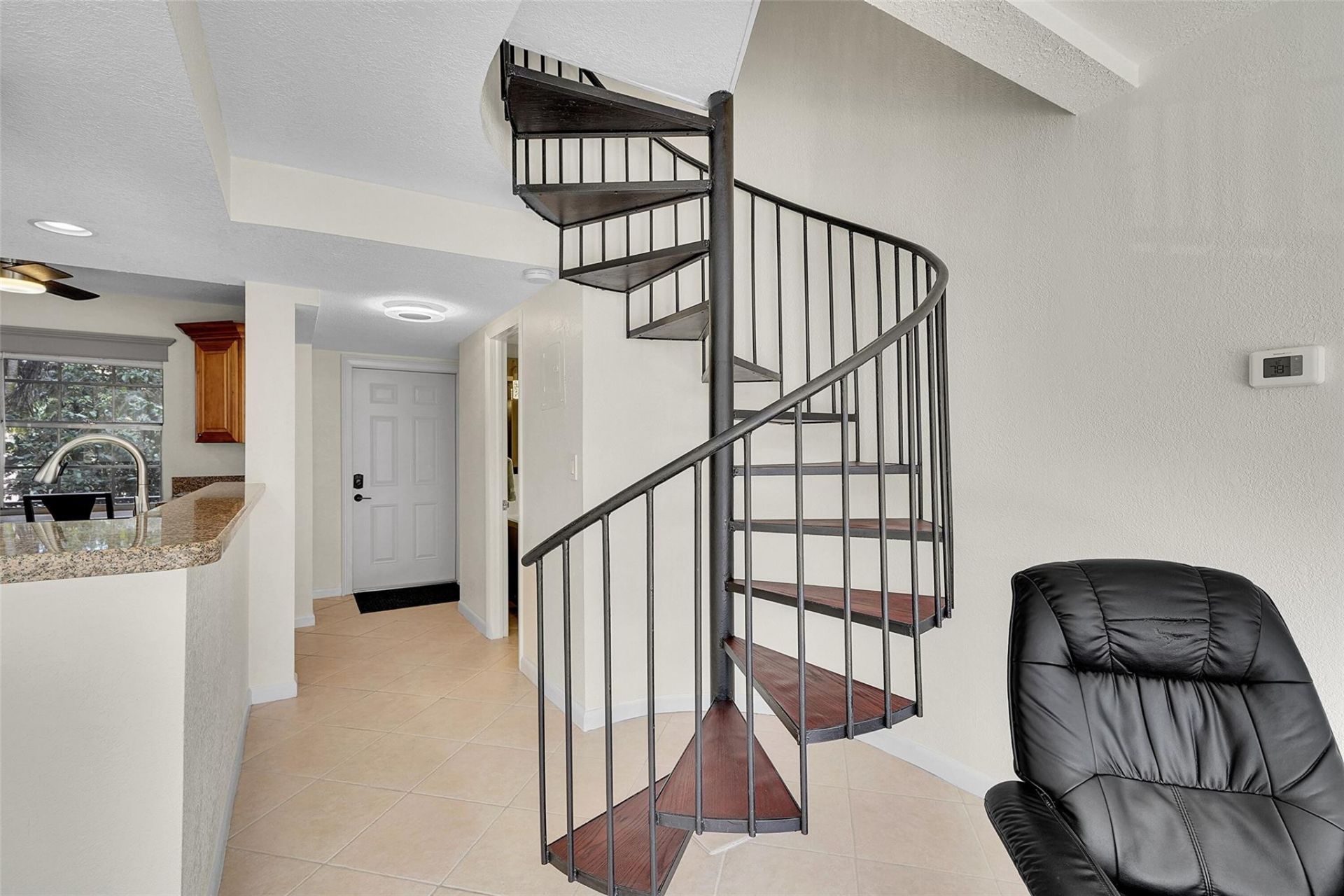 650 Tennis Club Drive, Unit 305, Fort Lauderdale, FL 33311 Photo