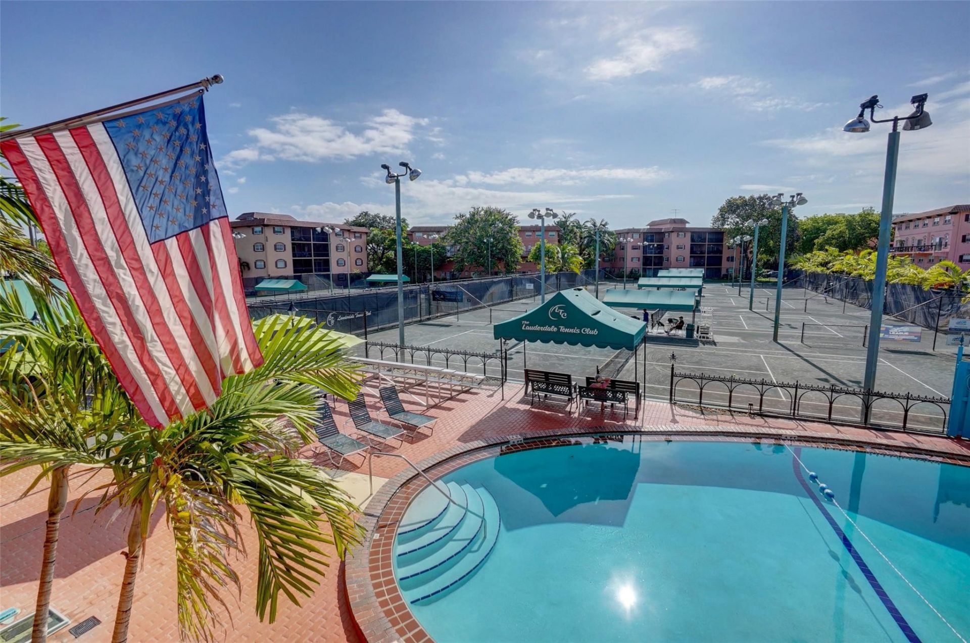650 Tennis Club Drive, Unit 305, Fort Lauderdale, FL 33311 Photo