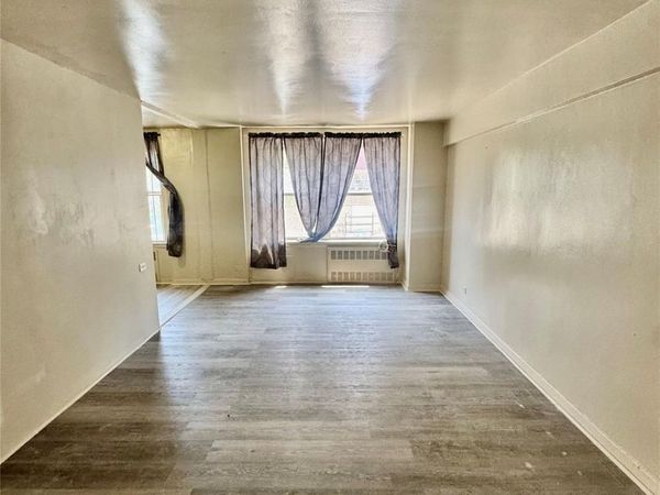 2661 Marion Avenue , Unit 2D, Bronx, NY 10458