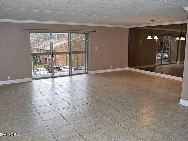 8526 Madrid Court, Knoxville, TN 37923