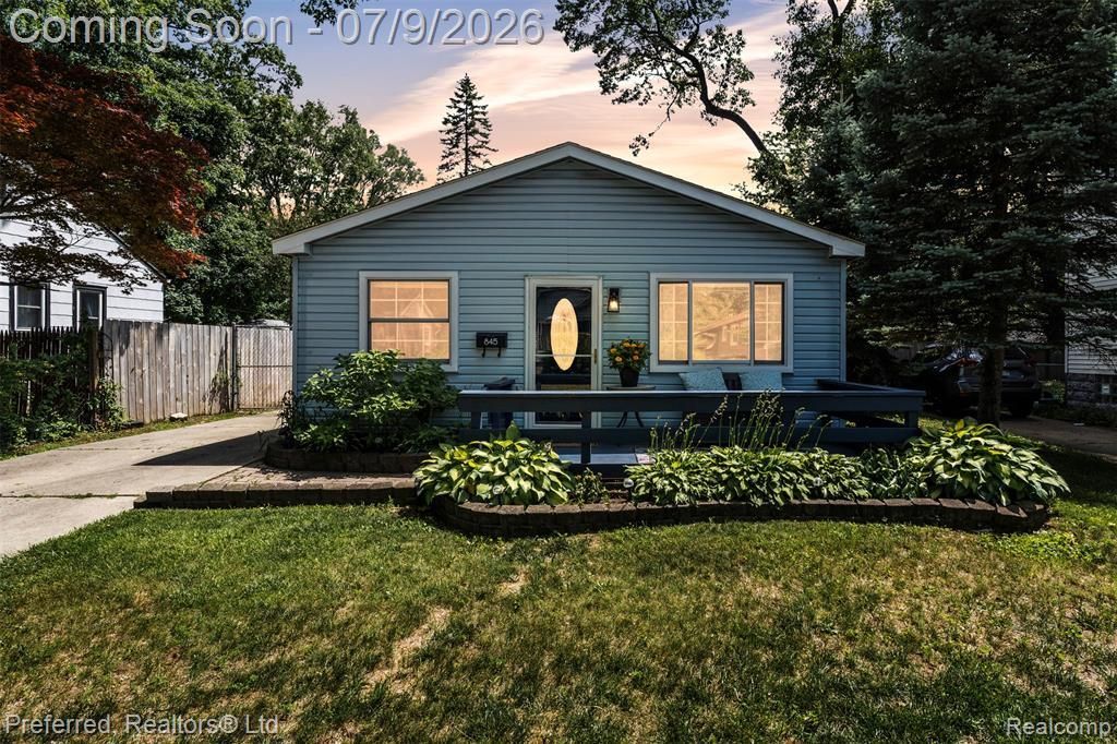 845 W Marshall Street, Ferndale, MI 48220 Main Photo
