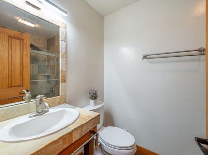 10260 Schaffer Drive, Truckee, CA 96161 Photo