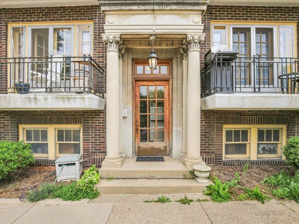 410 N Prairie Street , Unit 14, Champaign, IL 61820