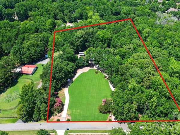 9704 Saddle Avenue , Waxhaw, NC 28173