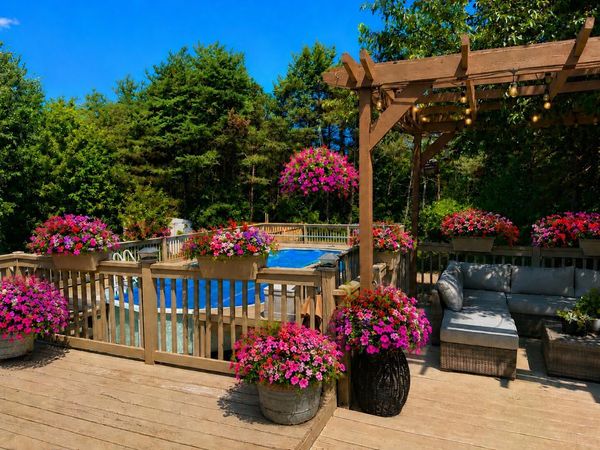 6473 Pine Point Court, Coopersville, MI 49404