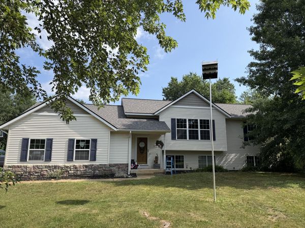 6473 Pine Point Court, Coopersville, MI 49404
