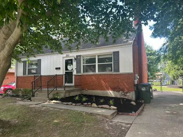 3950 Beavercreek Circle, Cincinnati, OH 45241