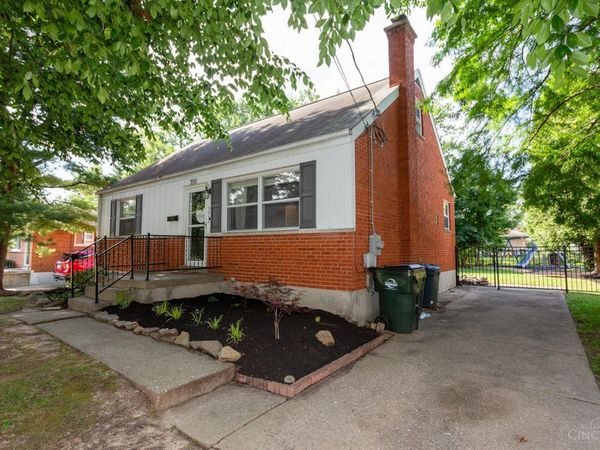 3950 Beavercreek Circle, Sharonville, OH 45241