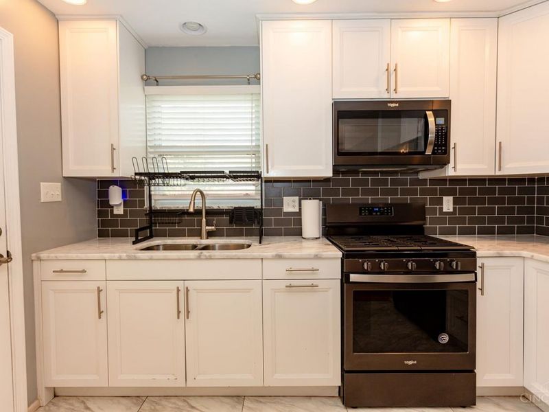3950 Beavercreek Circle, Sharonville, OH 45241 Photo 11