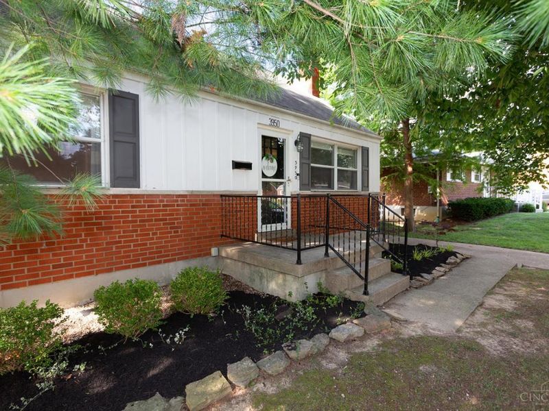 3950 Beavercreek Circle, Sharonville, OH 45241 Photo 3