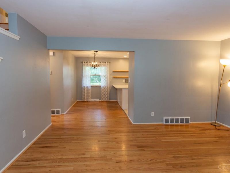 3950 Beavercreek Circle, Sharonville, OH 45241 Photo 8