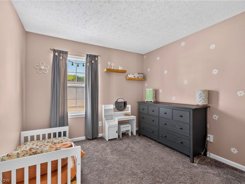 1938 Northgate Circle, Akron, OH 44320 Photo 18