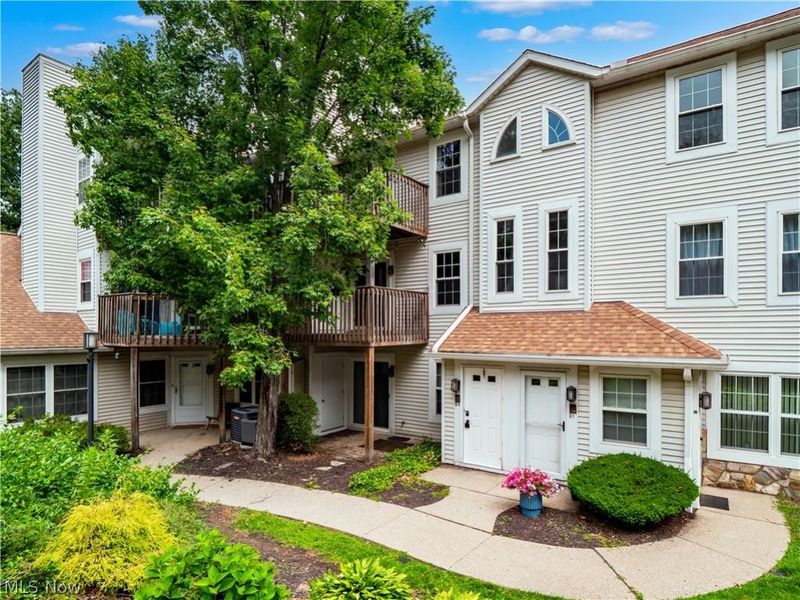 28300 Detroit Road, Unit D3, Westlake, OH 44145 Photo 1
