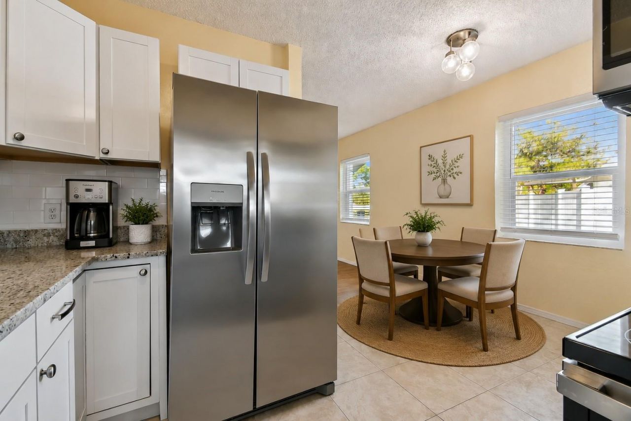 270 41st Avenue Ne, Saint Petersburg, FL 33703 Photo