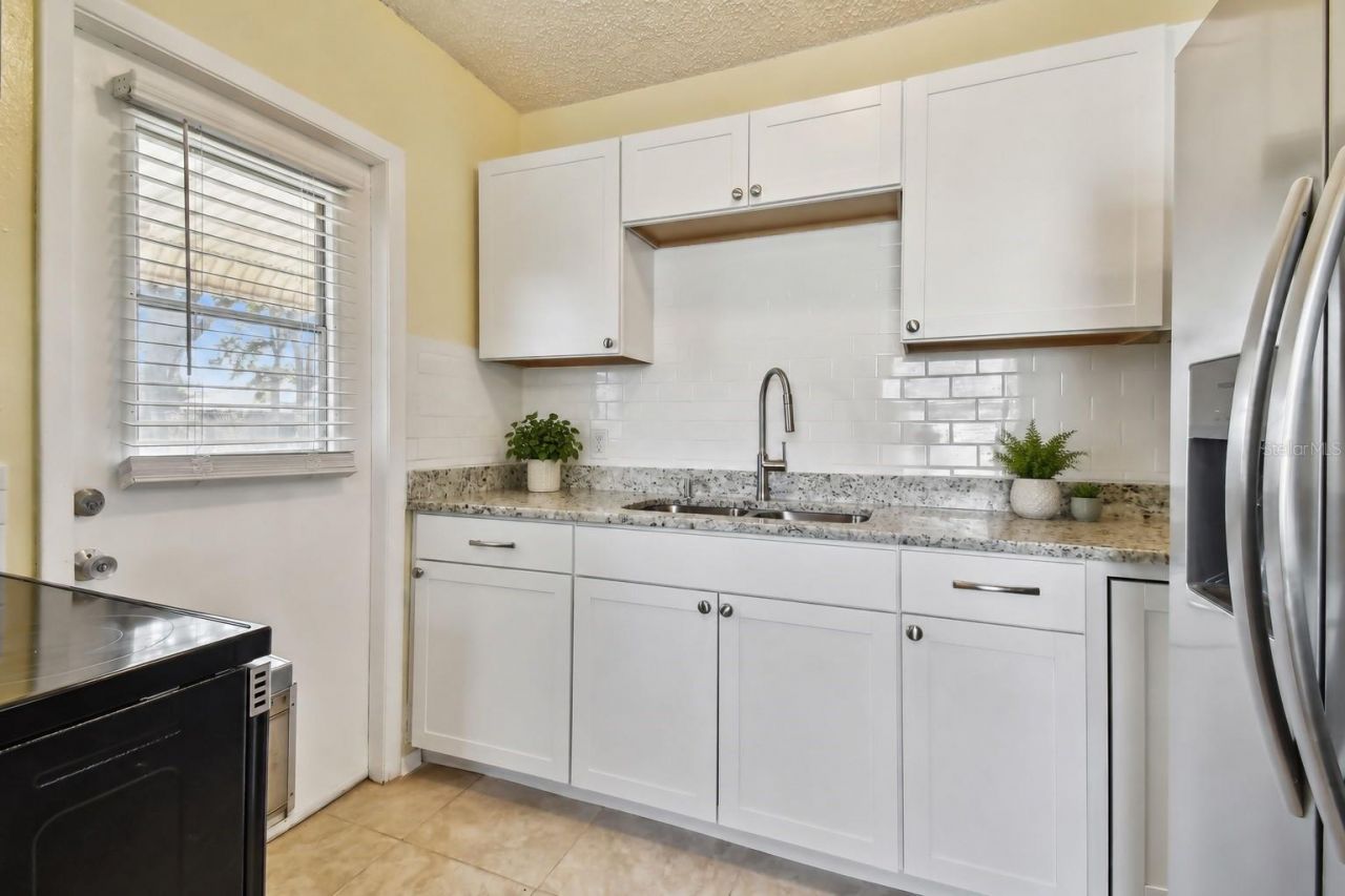 270 41st Avenue Ne, Saint Petersburg, FL 33703 Photo
