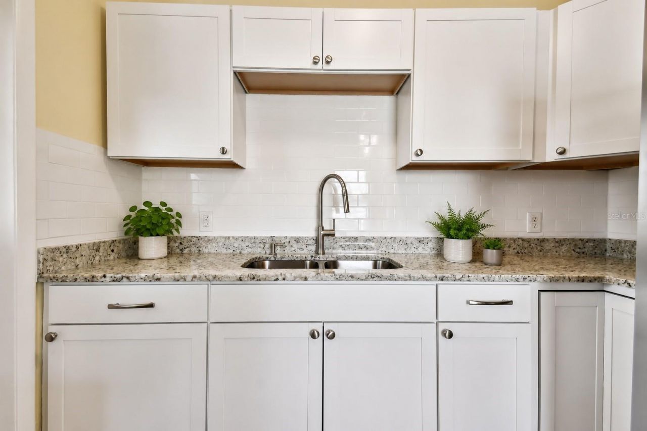 270 41st Avenue Ne, Saint Petersburg, FL 33703 Photo