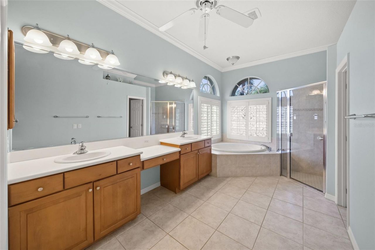 2501 Farms Court , Sarasota, FL 34240 Photo