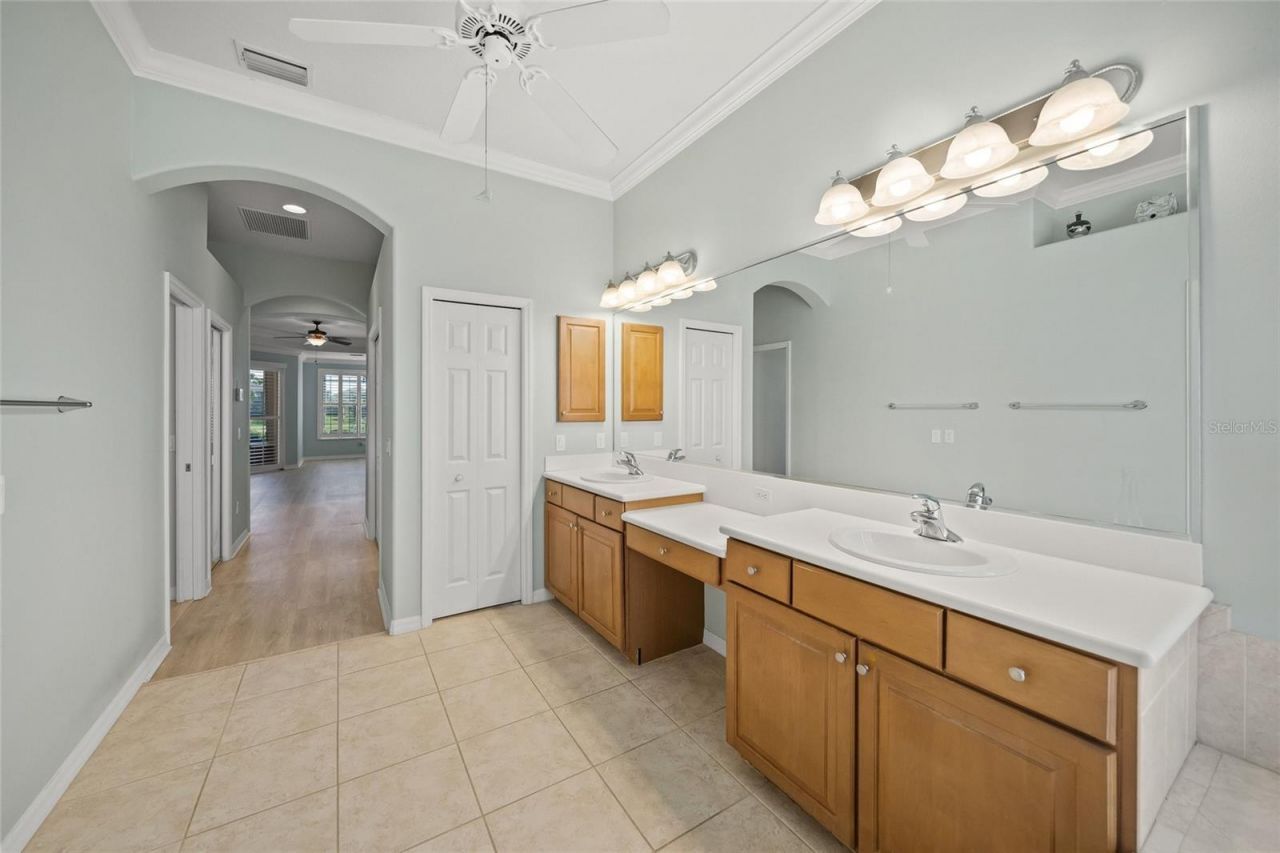 2501 Farms Court , Sarasota, FL 34240 Photo