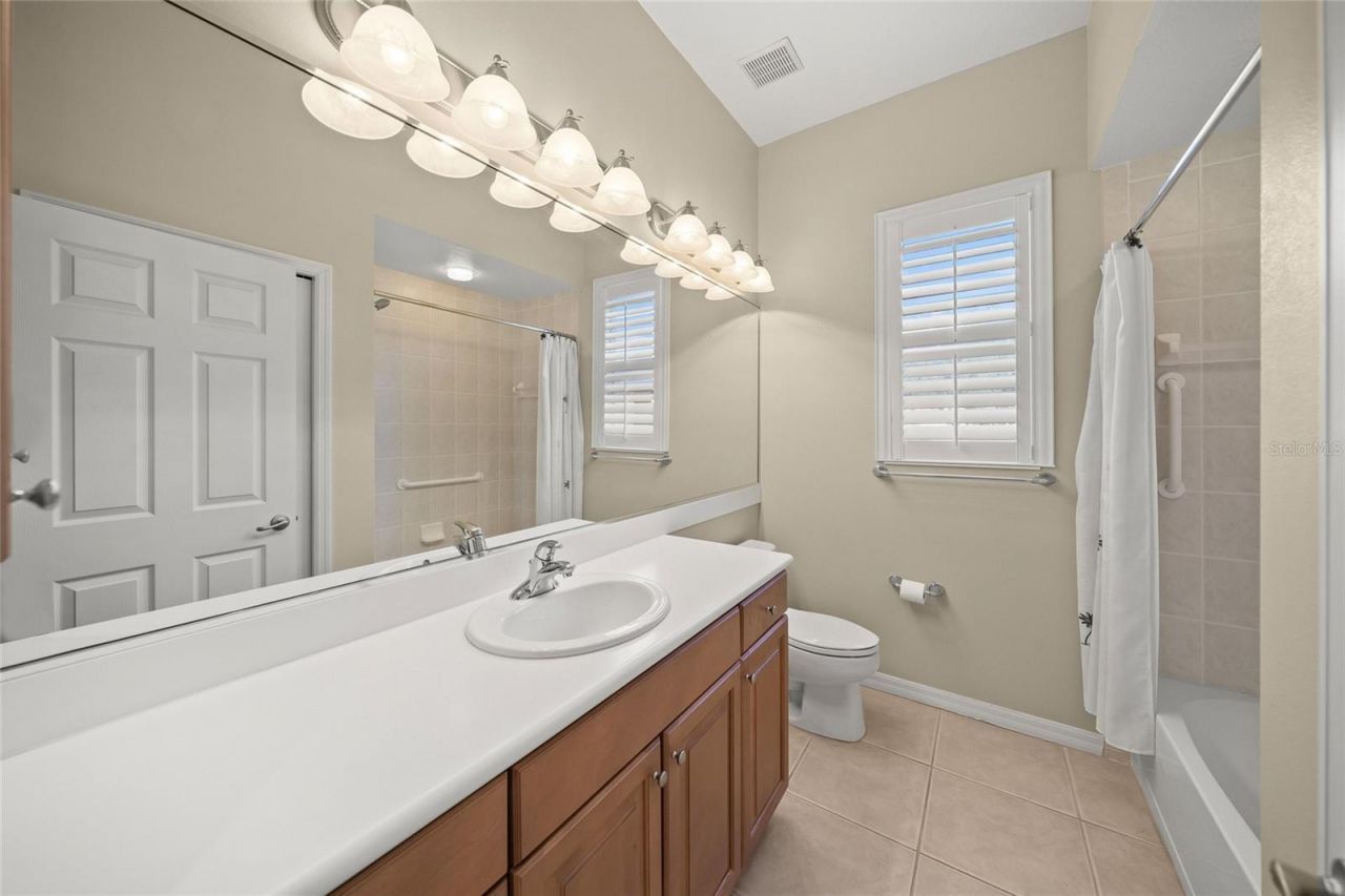 2501 Farms Court , Sarasota, FL 34240 Photo