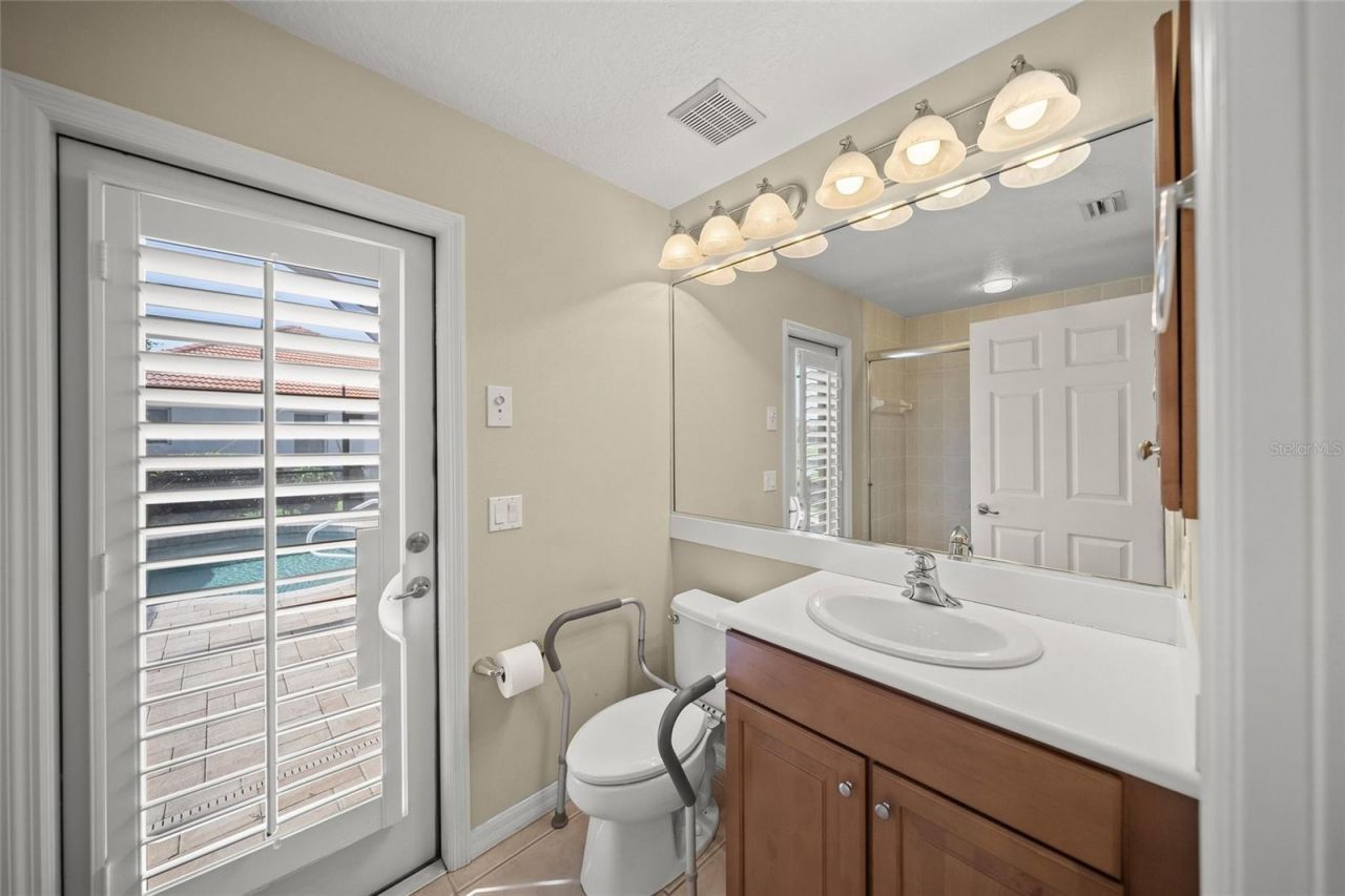 2501 Farms Court , Sarasota, FL 34240 Photo