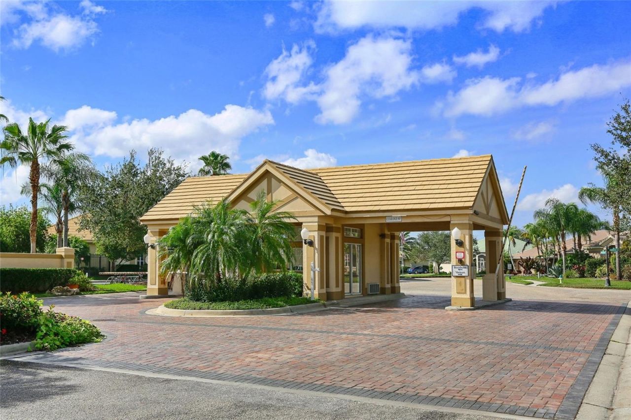 2501 Farms Court , Sarasota, FL 34240 Photo