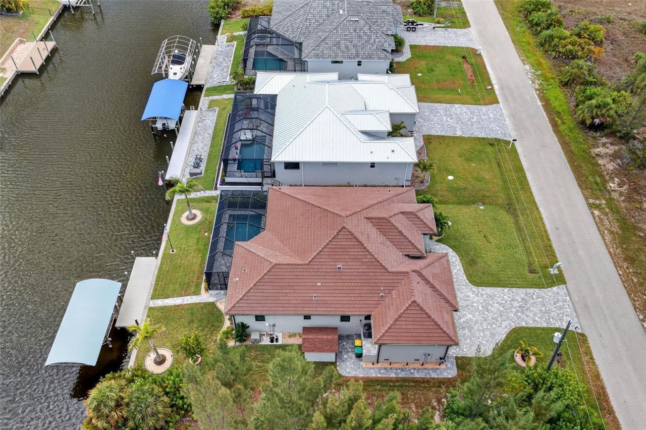 15872 Melport Circle , Port Charlotte, FL 33981 Photo