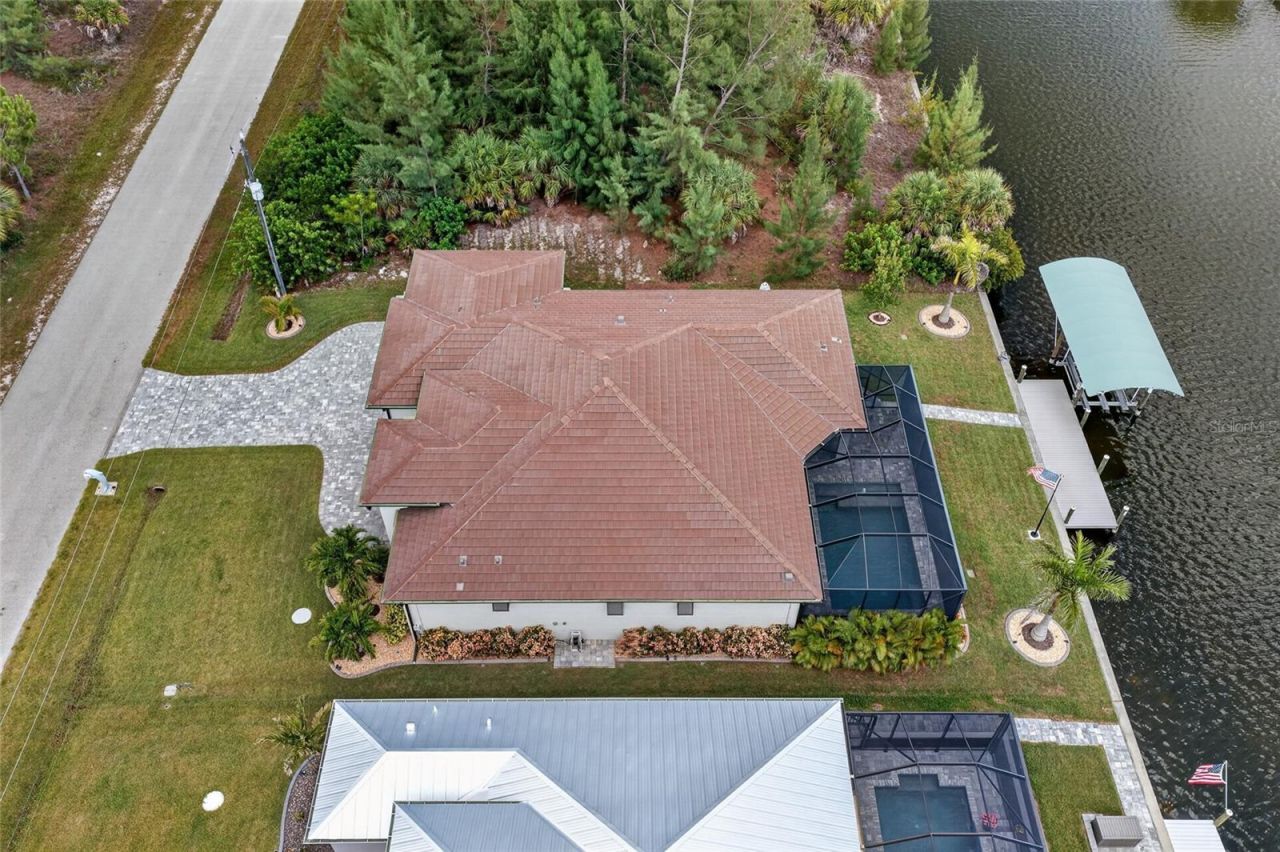 15872 Melport Circle , Port Charlotte, FL 33981 Photo