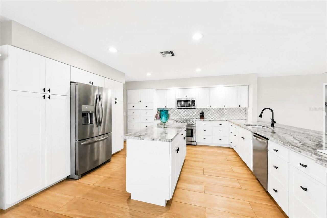 340 Portofino Drive, Punta Gorda, FL 33950 Photo