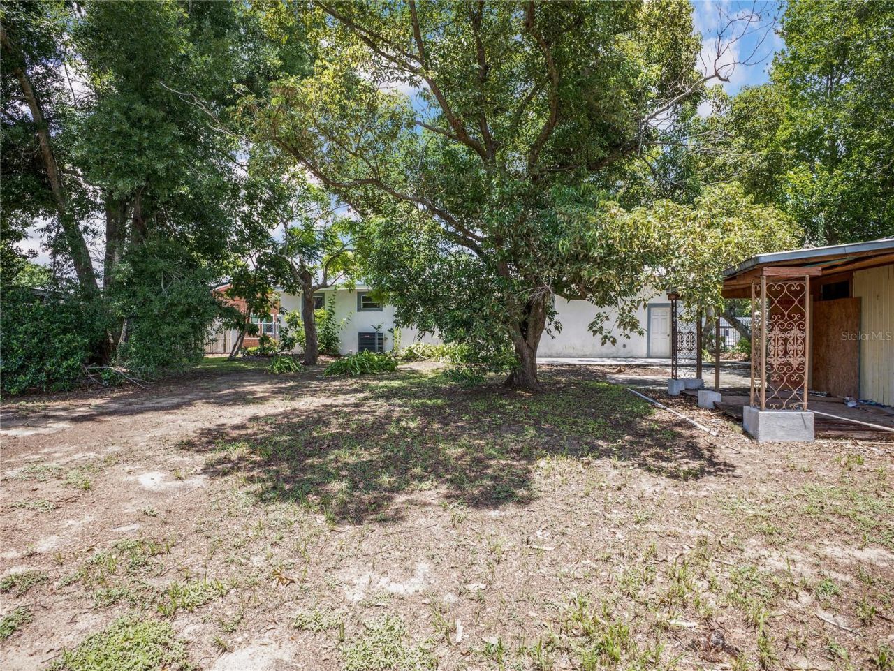 208 E Winthrop Street, Avon Park, FL 33825 Photo