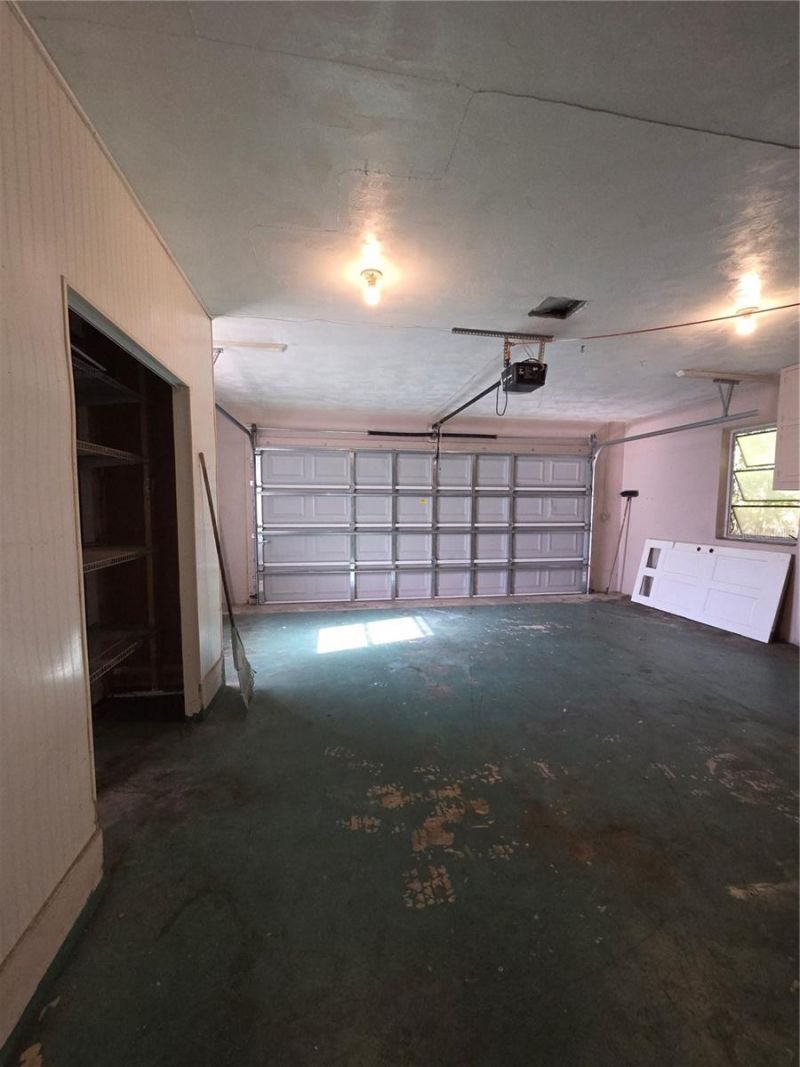 9091 N Golfview Drive , Citrus Springs, FL 34434 Photo