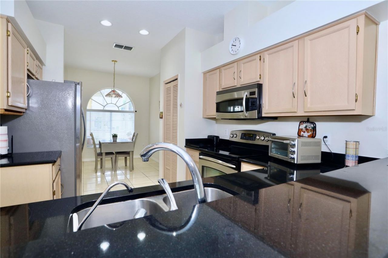 170 Club Villas Lane , Kissimmee, FL 34744 Photo