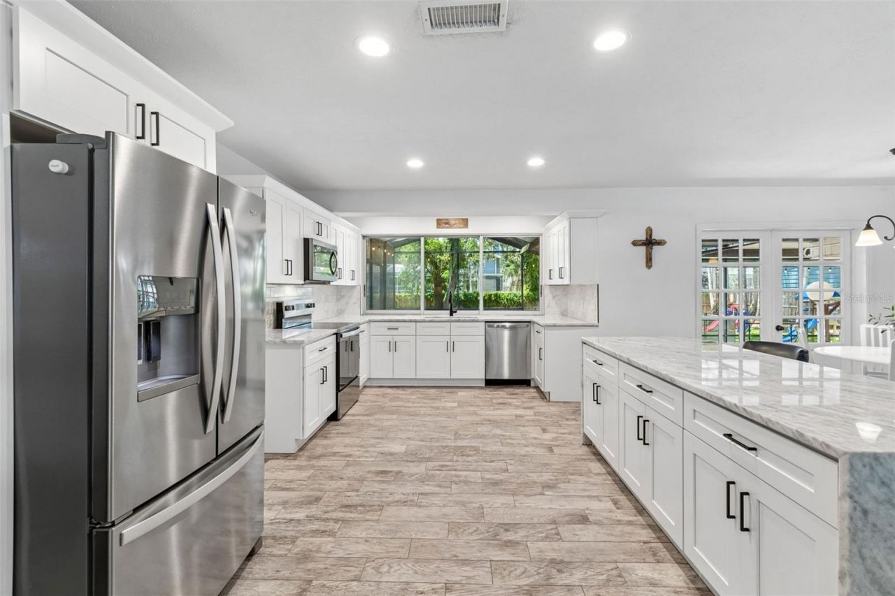 114 Windy Circle , Brandon, FL 33511 Photo