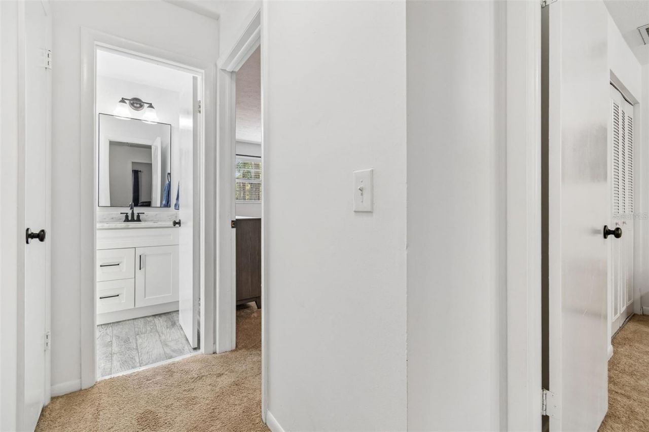 114 Windy Circle , Brandon, FL 33511 Photo