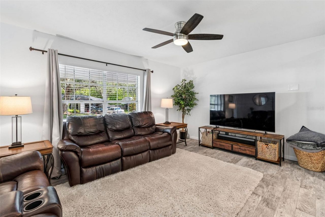 114 Windy Circle , Brandon, FL 33511 Photo