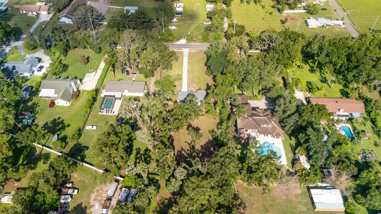 8214 Valrie Lane , Riverview, FL 33569 Photo