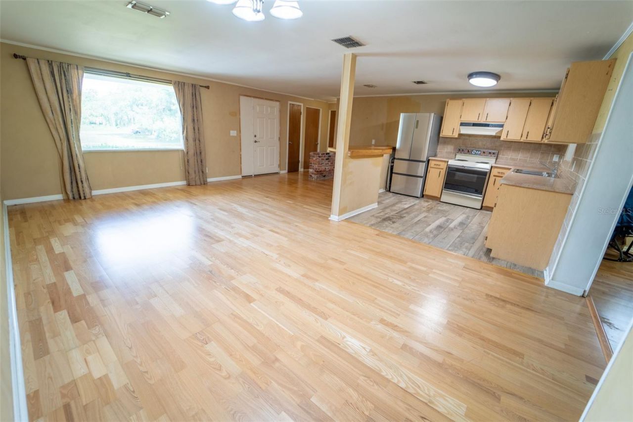 8214 Valrie Lane , Riverview, FL 33569 Photo