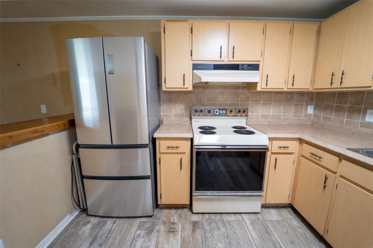 8214 Valrie Lane , Riverview, FL 33569 Photo