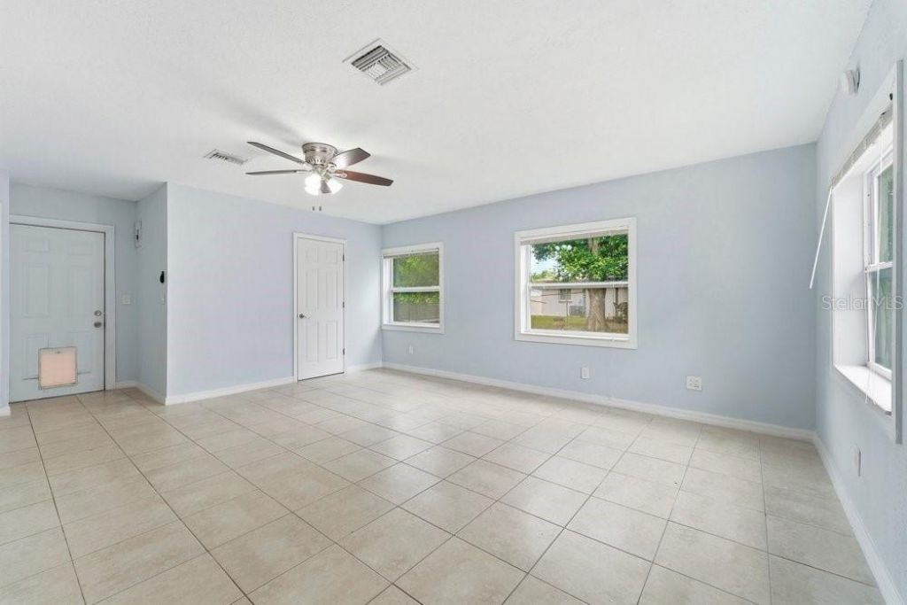 1920 64th Avenue N, Saint Petersburg, FL 33702 Photo