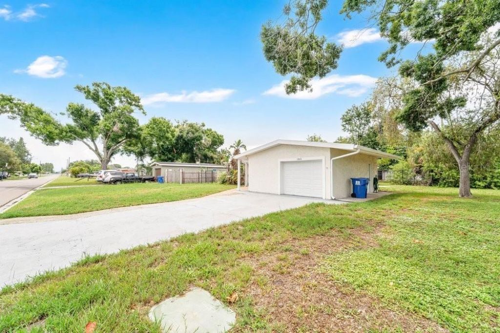 1920 64th Avenue N, Saint Petersburg, FL 33702 Photo
