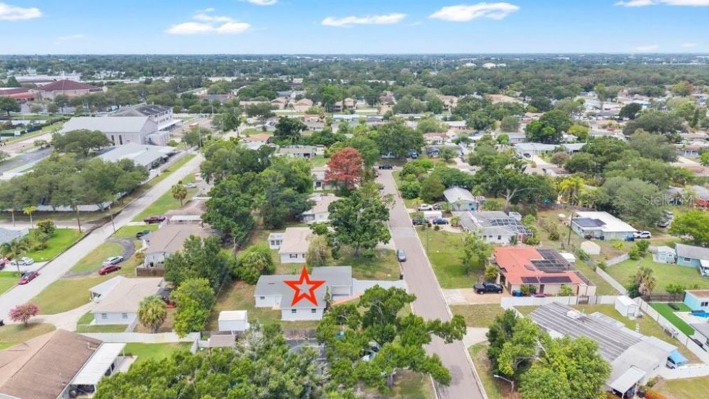 1920 64th Avenue N, Saint Petersburg, FL 33702 Photo