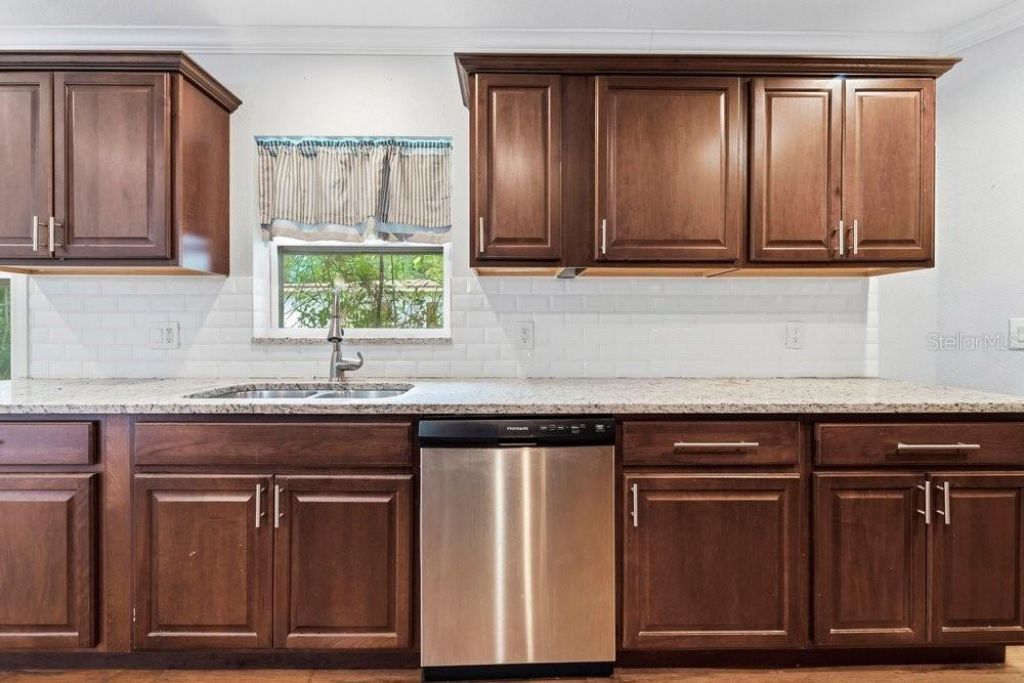 1920 64th Avenue N, Saint Petersburg, FL 33702 Photo