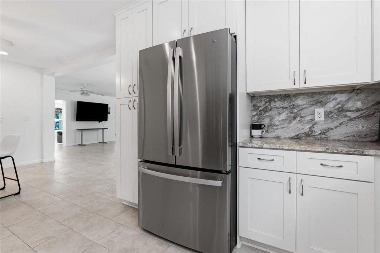 404 Laurel Lane, Palm Harbor, FL 34683 Photo